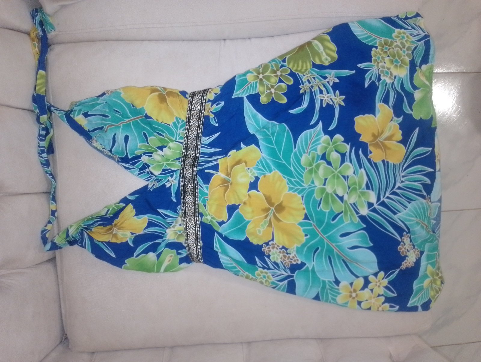 Robe halter style hawaïen 