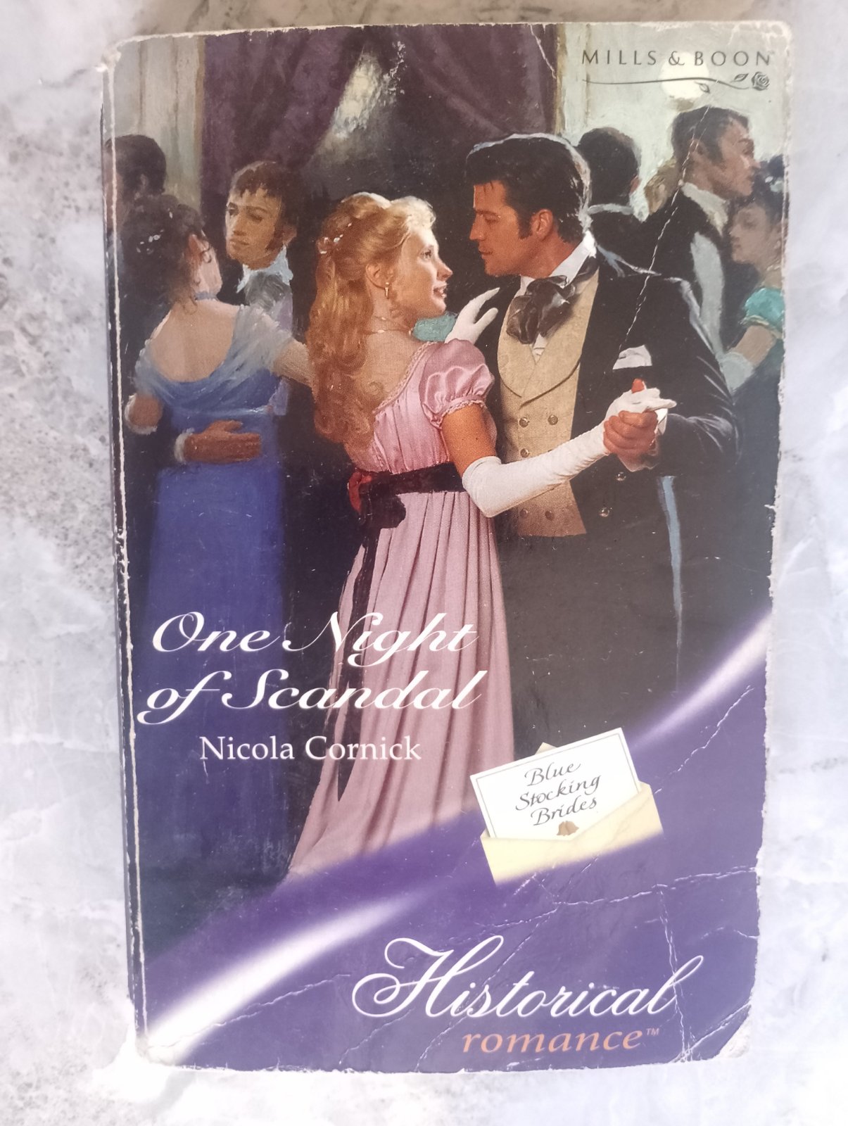 Romance book "one night of scandal" 💜
