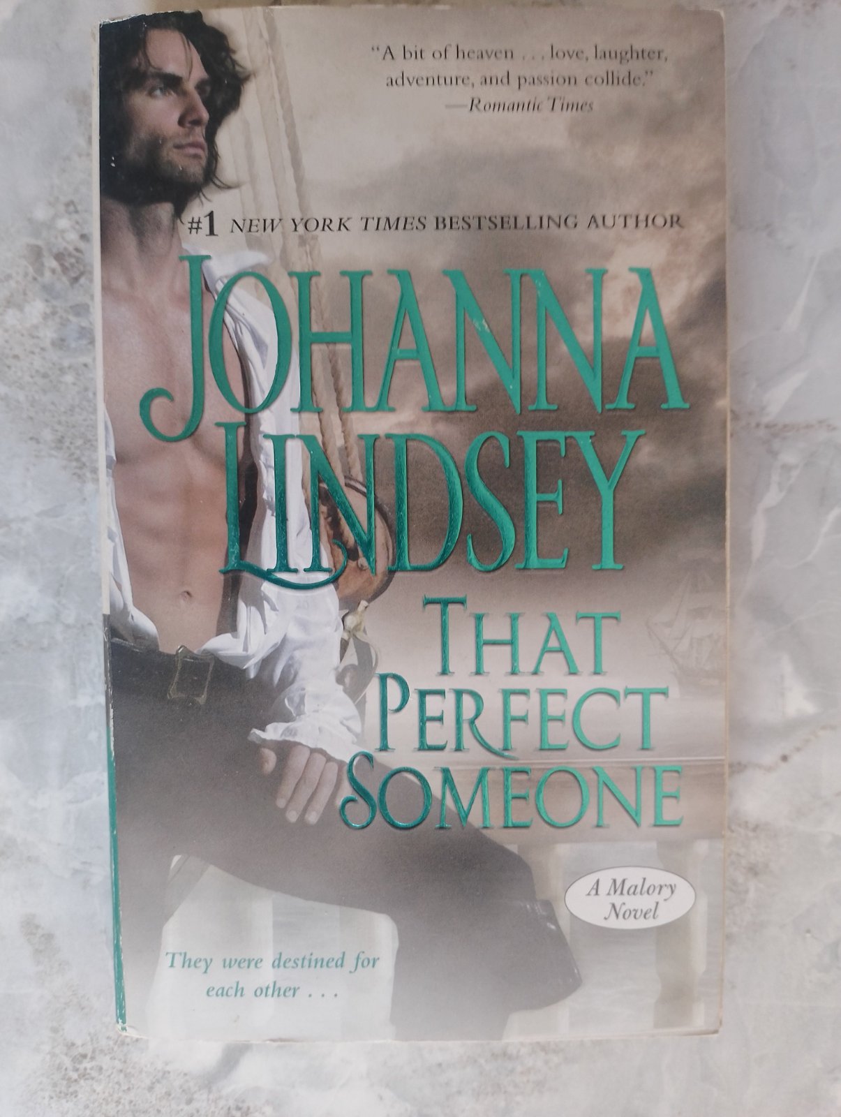 Pirate Fantasy Romance book 🌊🐚💚