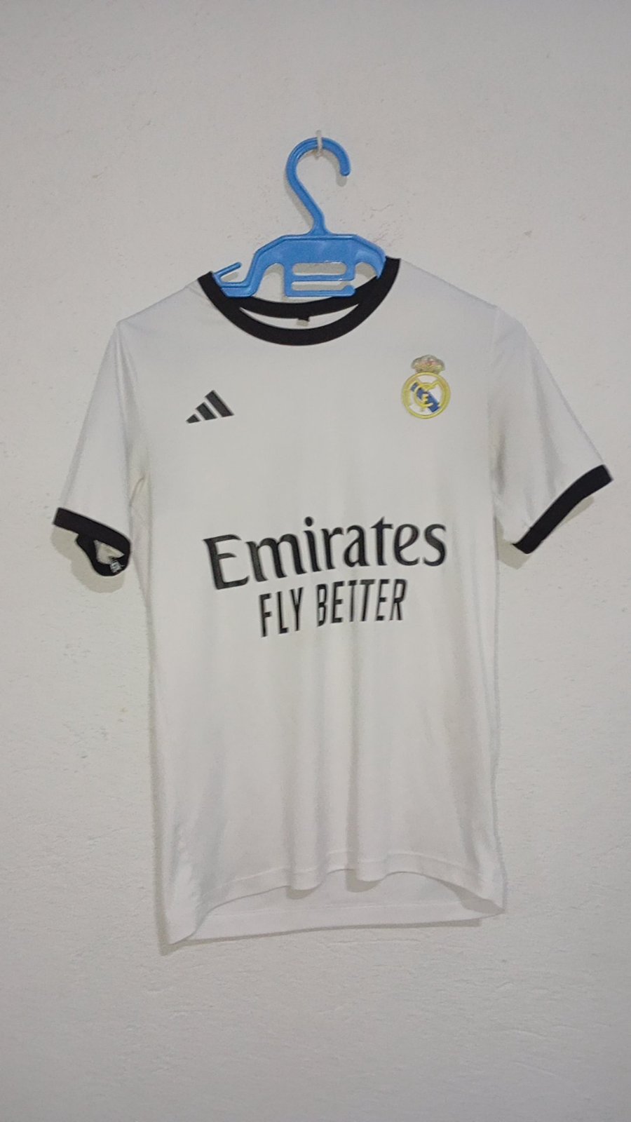 T-shirt football real