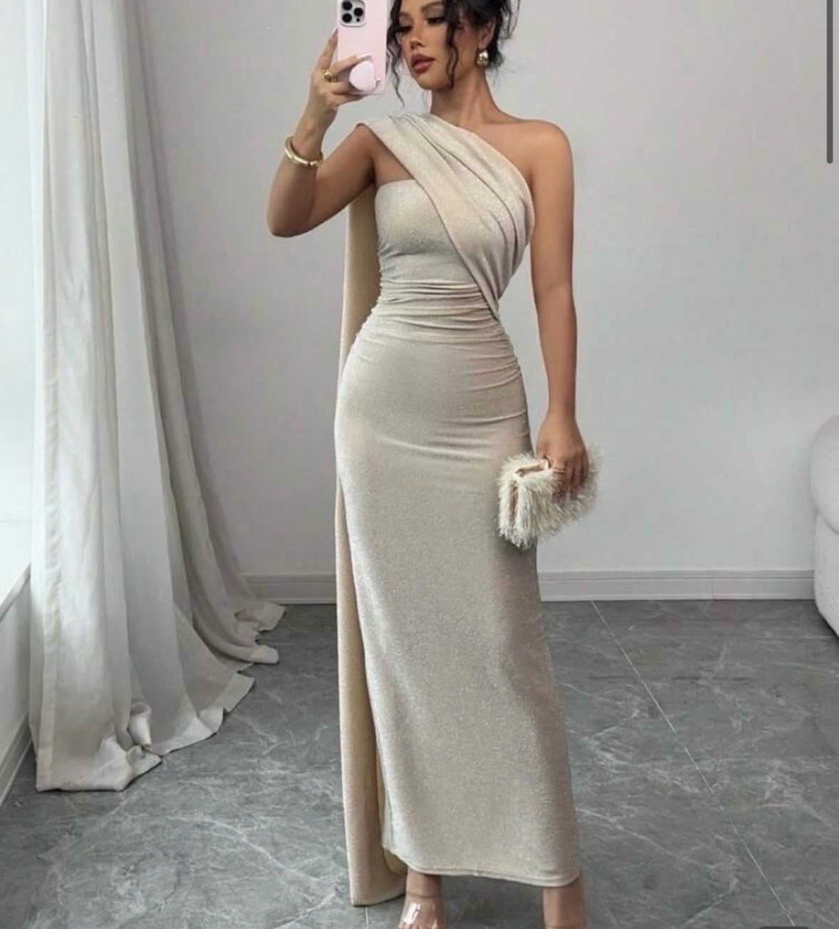 Robe élégante bling bling