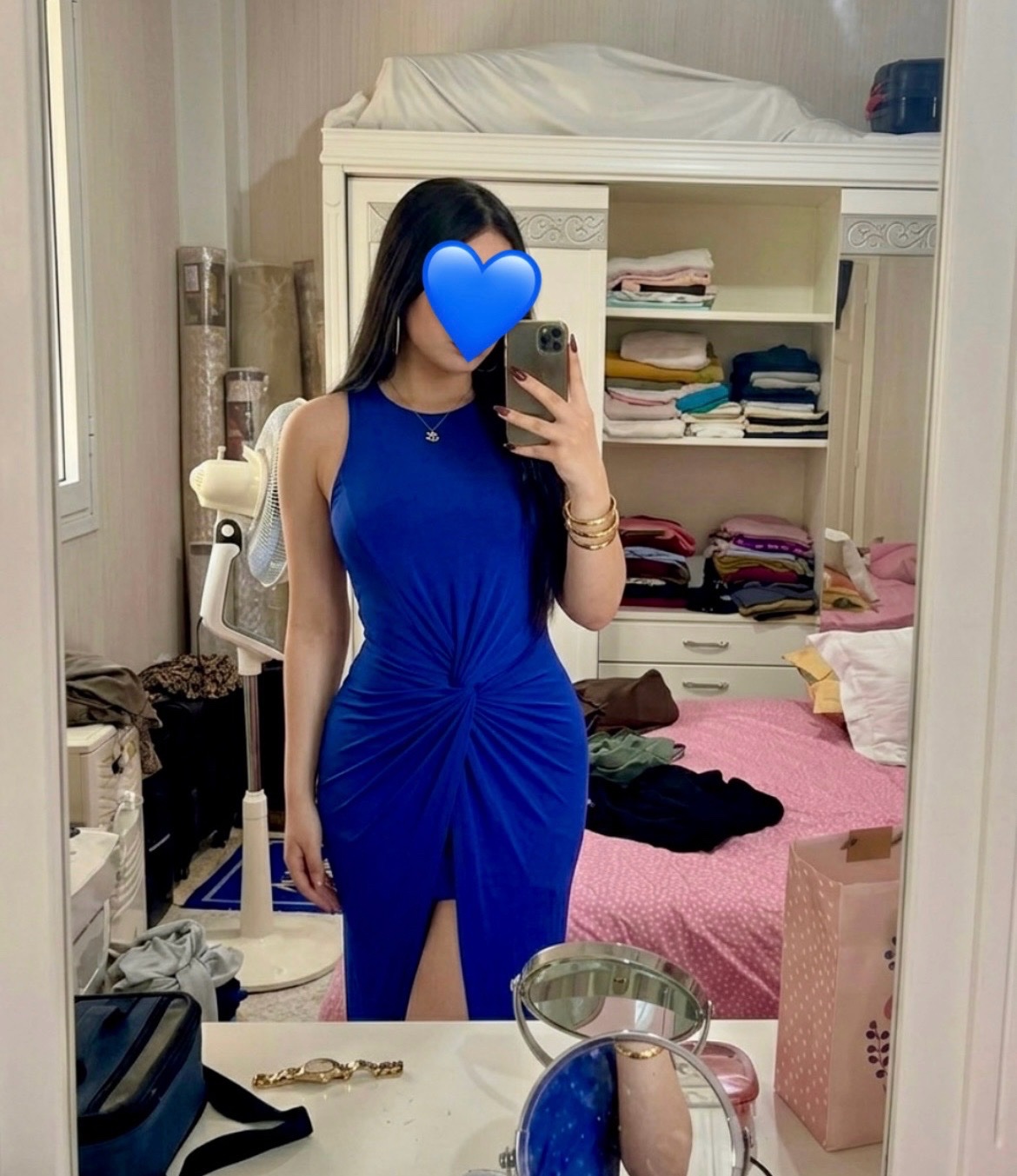 Robe bleue royale