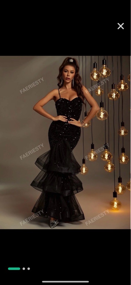 Robe noir