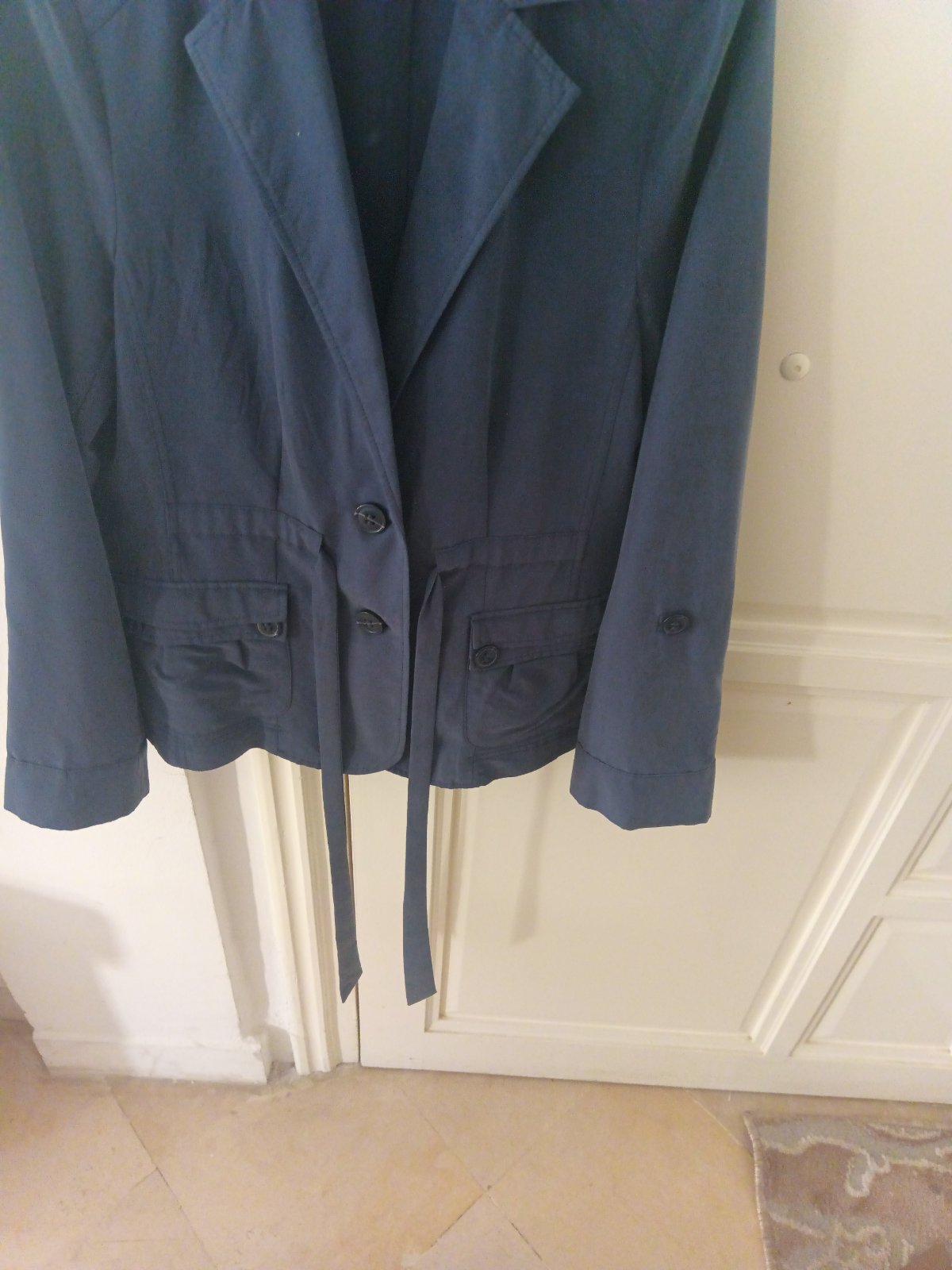 Veste bleu de la marque Binita taille 38
