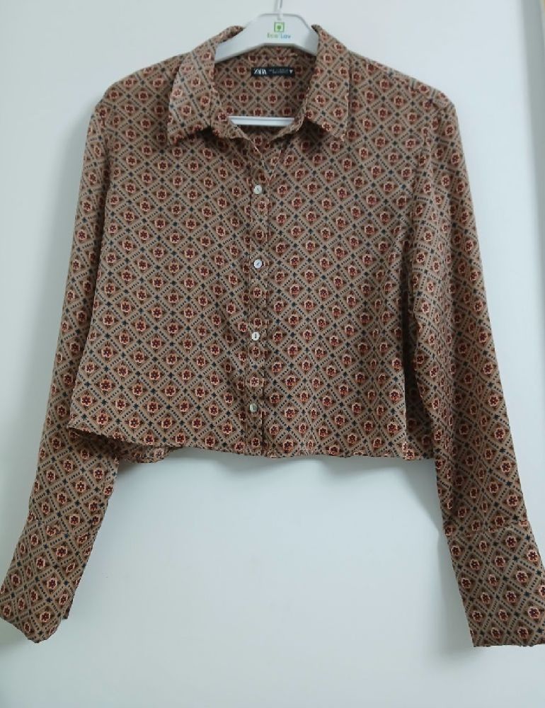 Chemise cropped de Zara