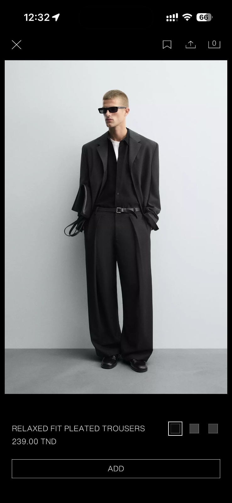 Un pantalon zara noir pour homme 