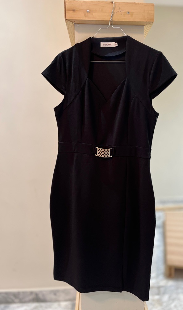 Robe soiree noir pour dames 
