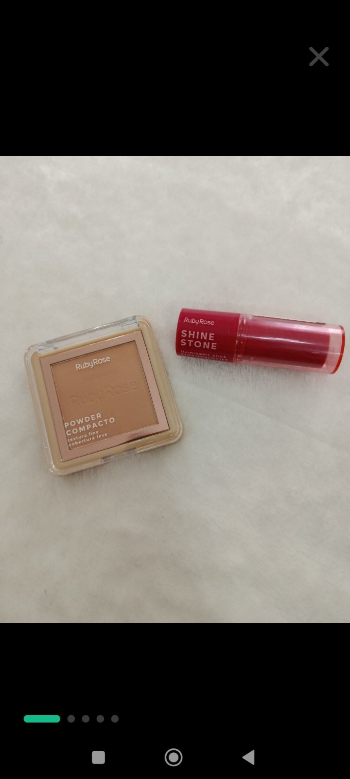Fond de teint poudre+ highlighter Ruby rose 