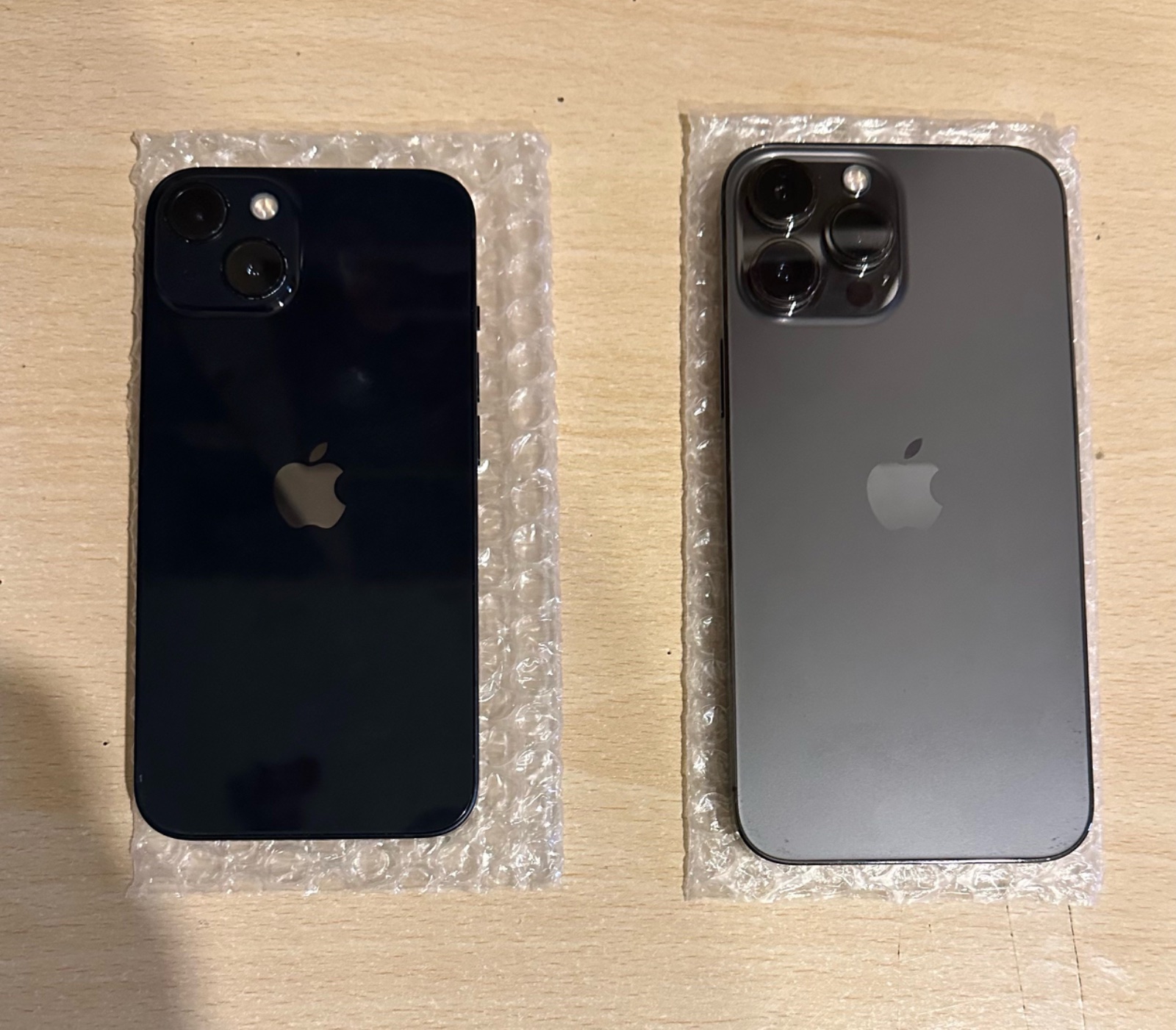 A vendre IPhone 13 / 13 Pro Max 