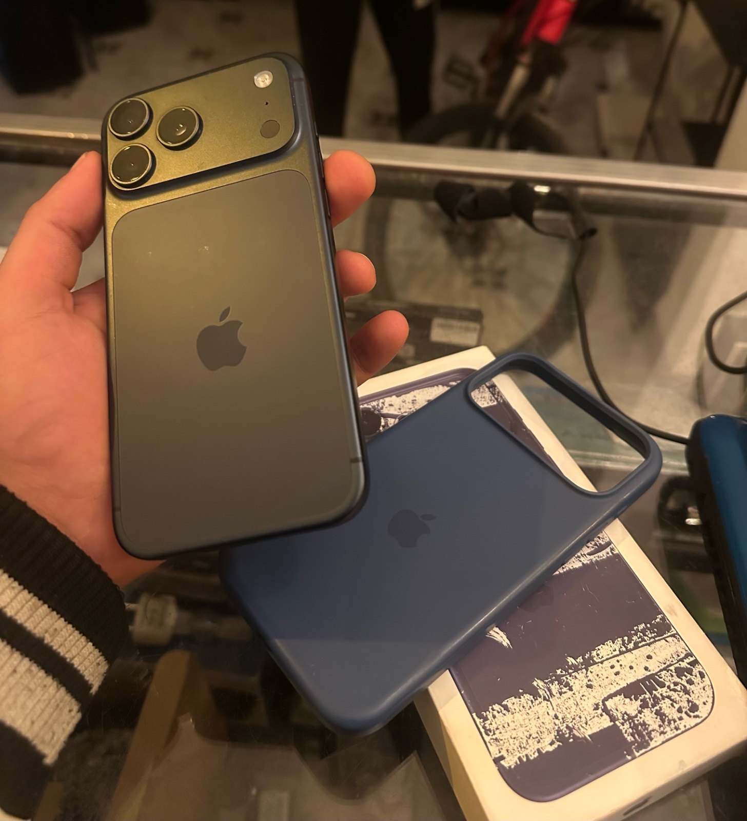 A vendre IPhone 17 pro Max 