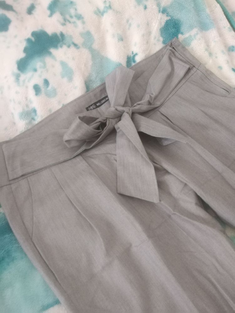 Pantalon posé 