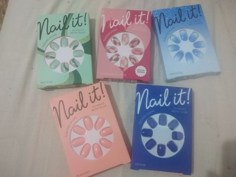 Lot faux ongles 