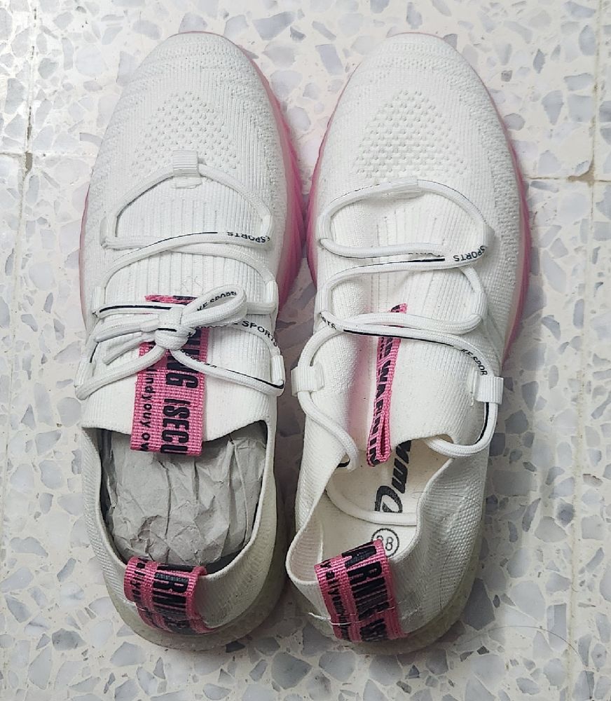 Espadrilles jamais portés 