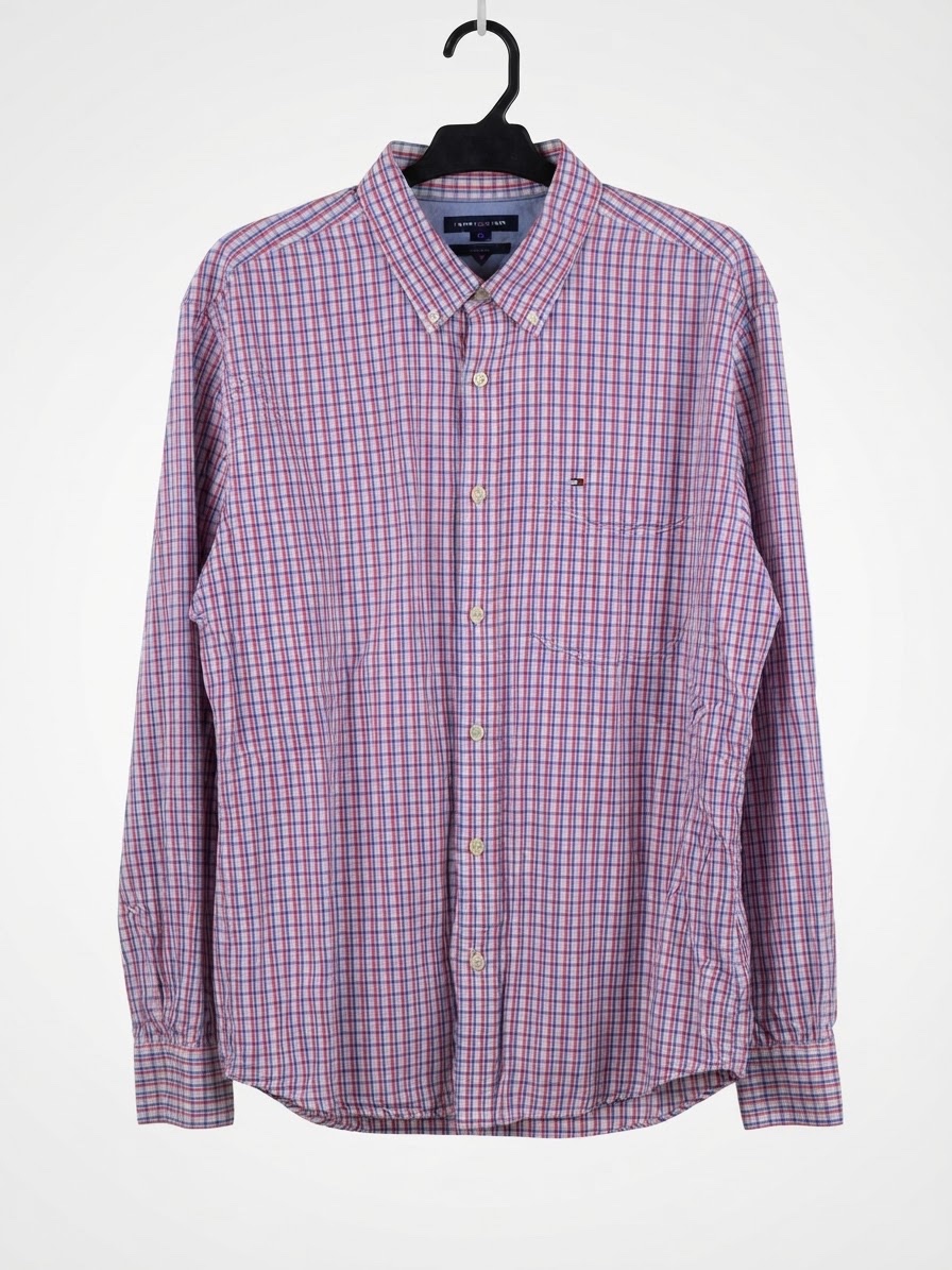 Chemise à manches longues pour homme de la marque Tommy Hilfiger (modèle à carreaux vichy rouge, bleu et blanc, avec col boutonné et logo brodé)