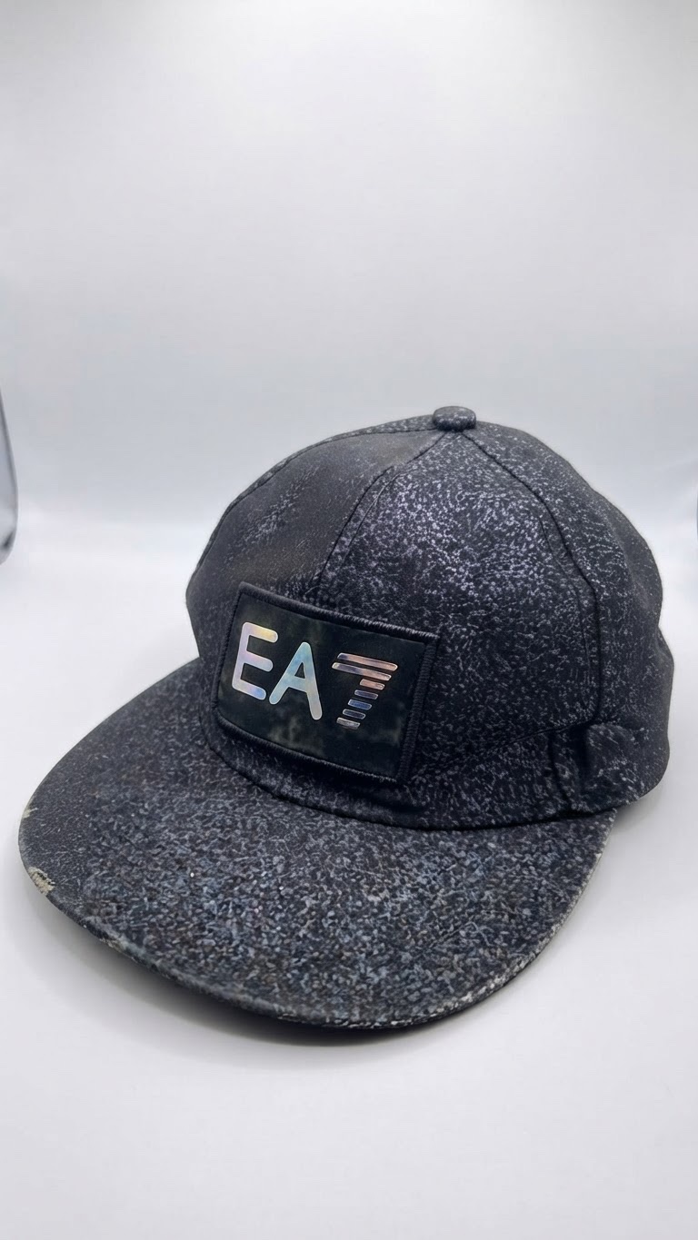 Chapeau EA7