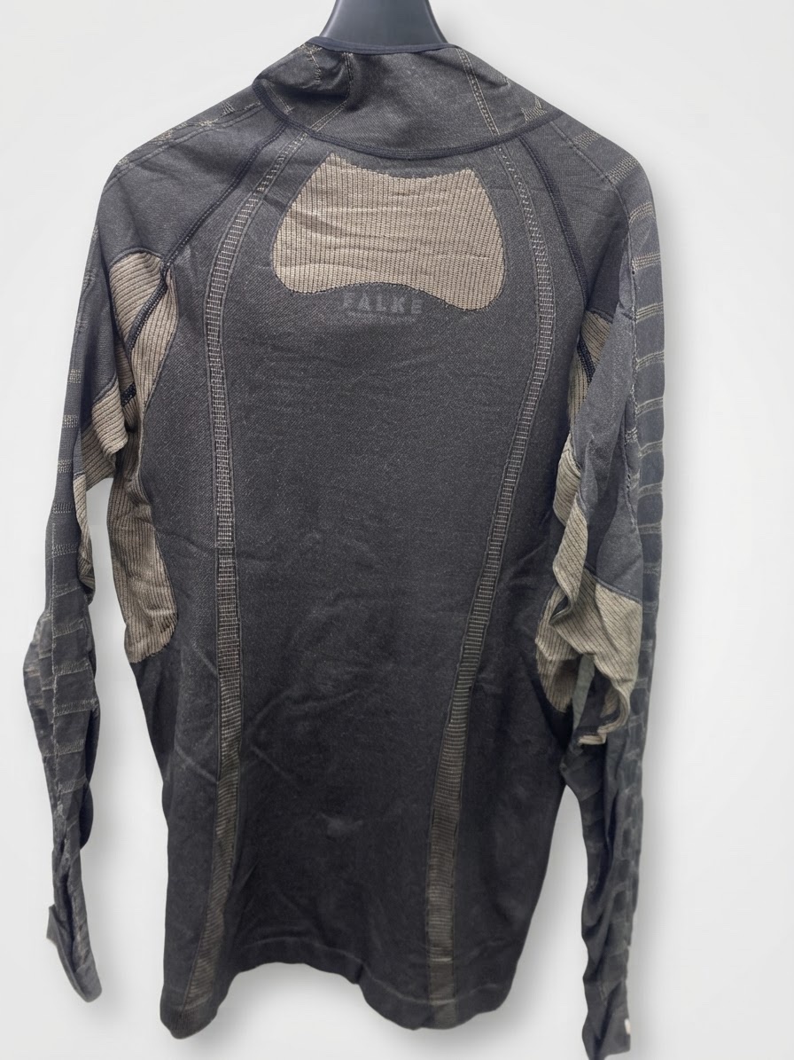 sous-vêtement thermique ou maillot de sport de la marque FALKE