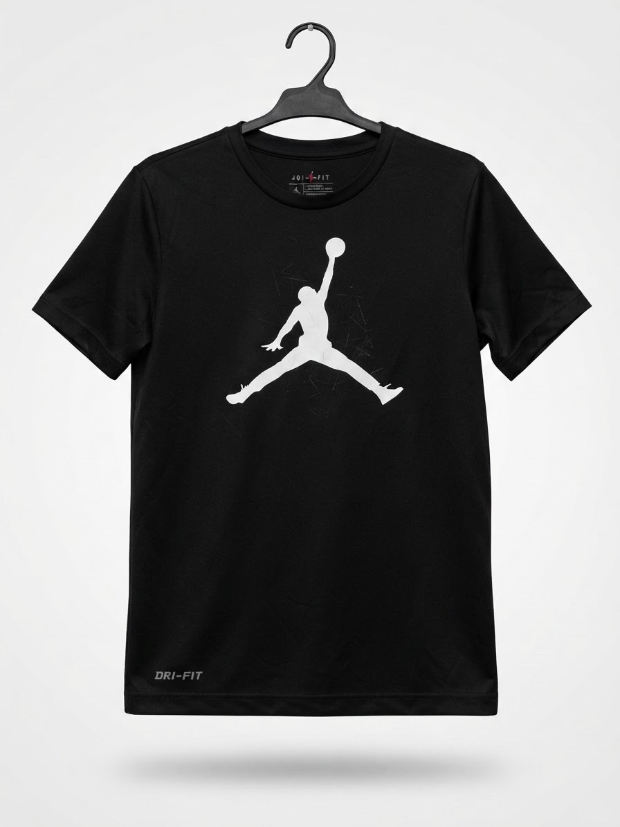 Pull noir jordon