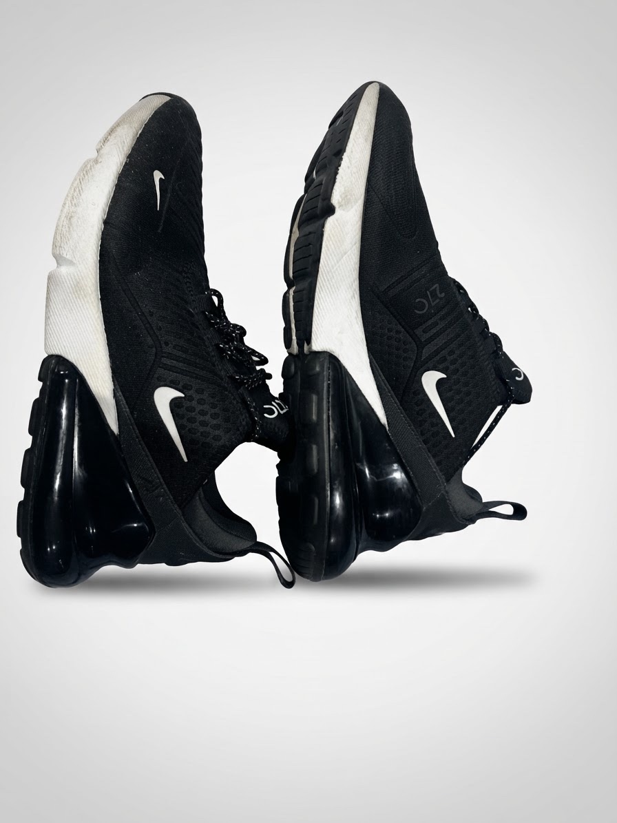 Basket Noir/Blanc - Nike Air Max 270 Trainers