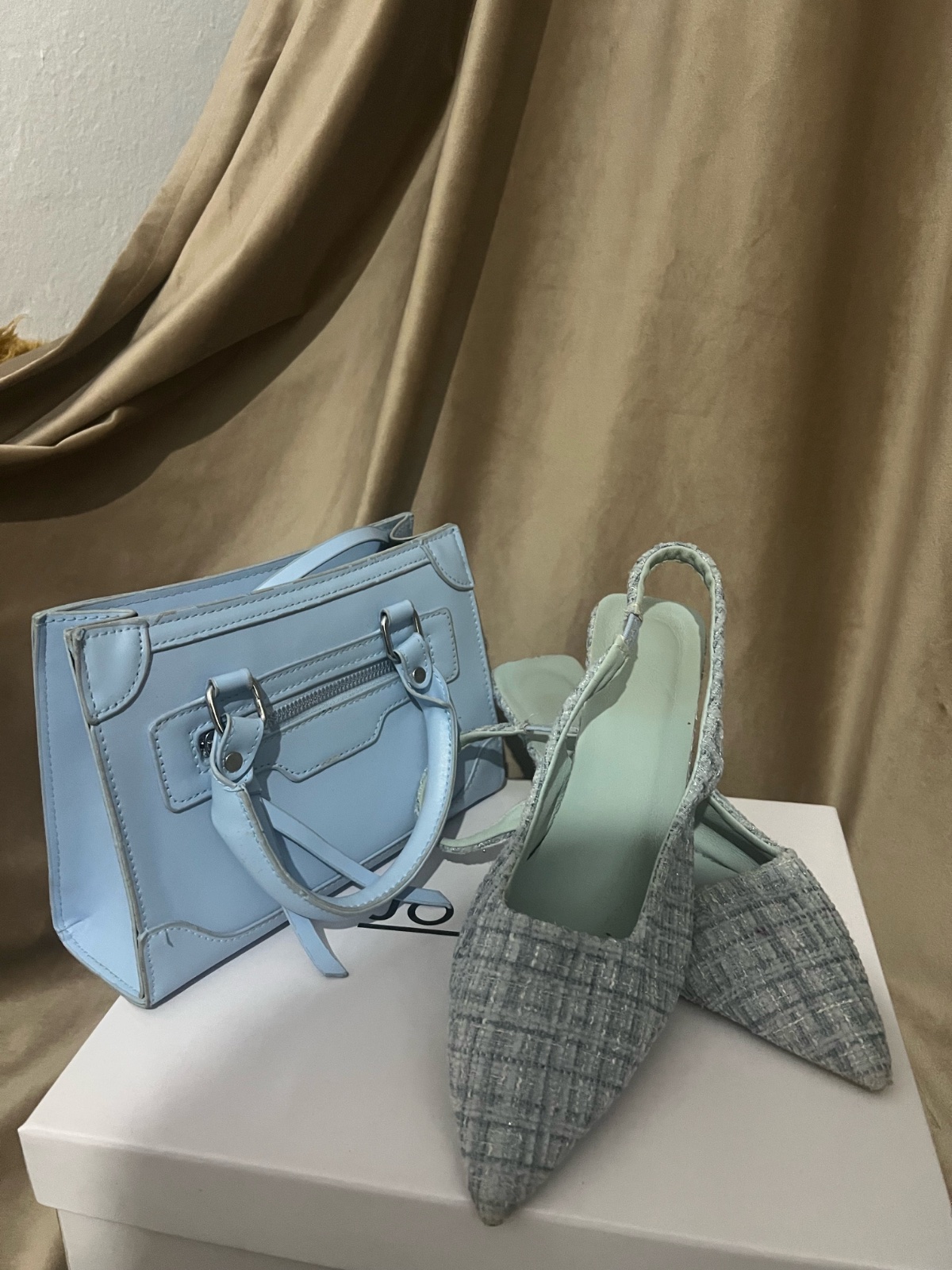 Demi talon bleu pastel  