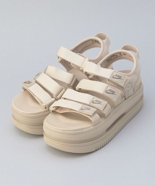 Sandales Nike originales beige – Pointure 38 – Import USA