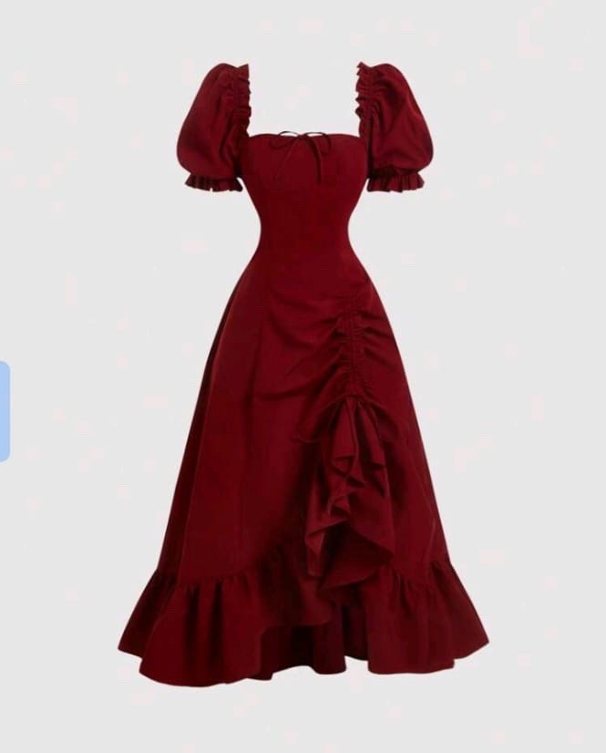 Robe élégante et classique de couleur burgundy