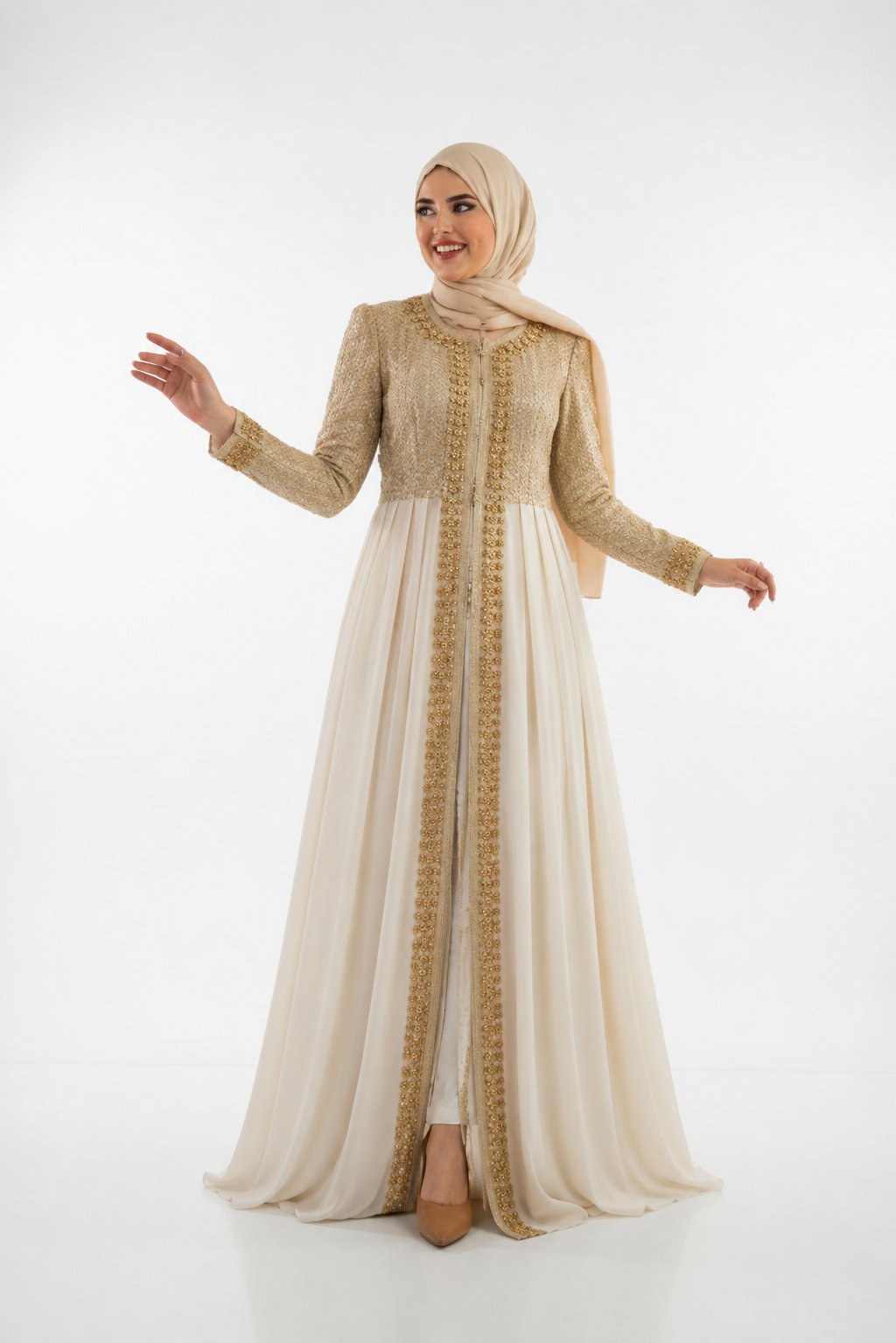 Caftan soirée jamais porté avec pantalon et foulard double face.  