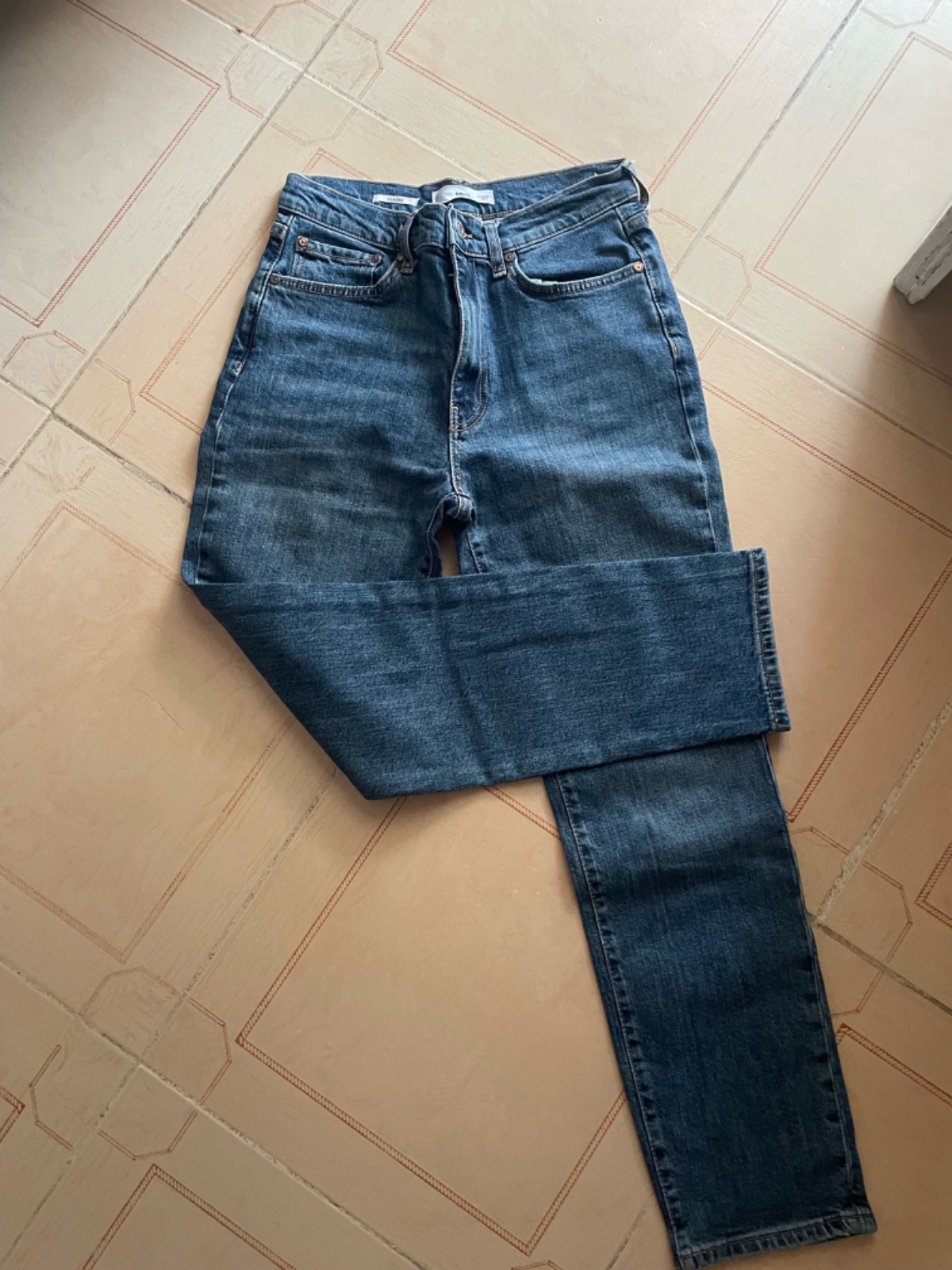 Mango 36 
