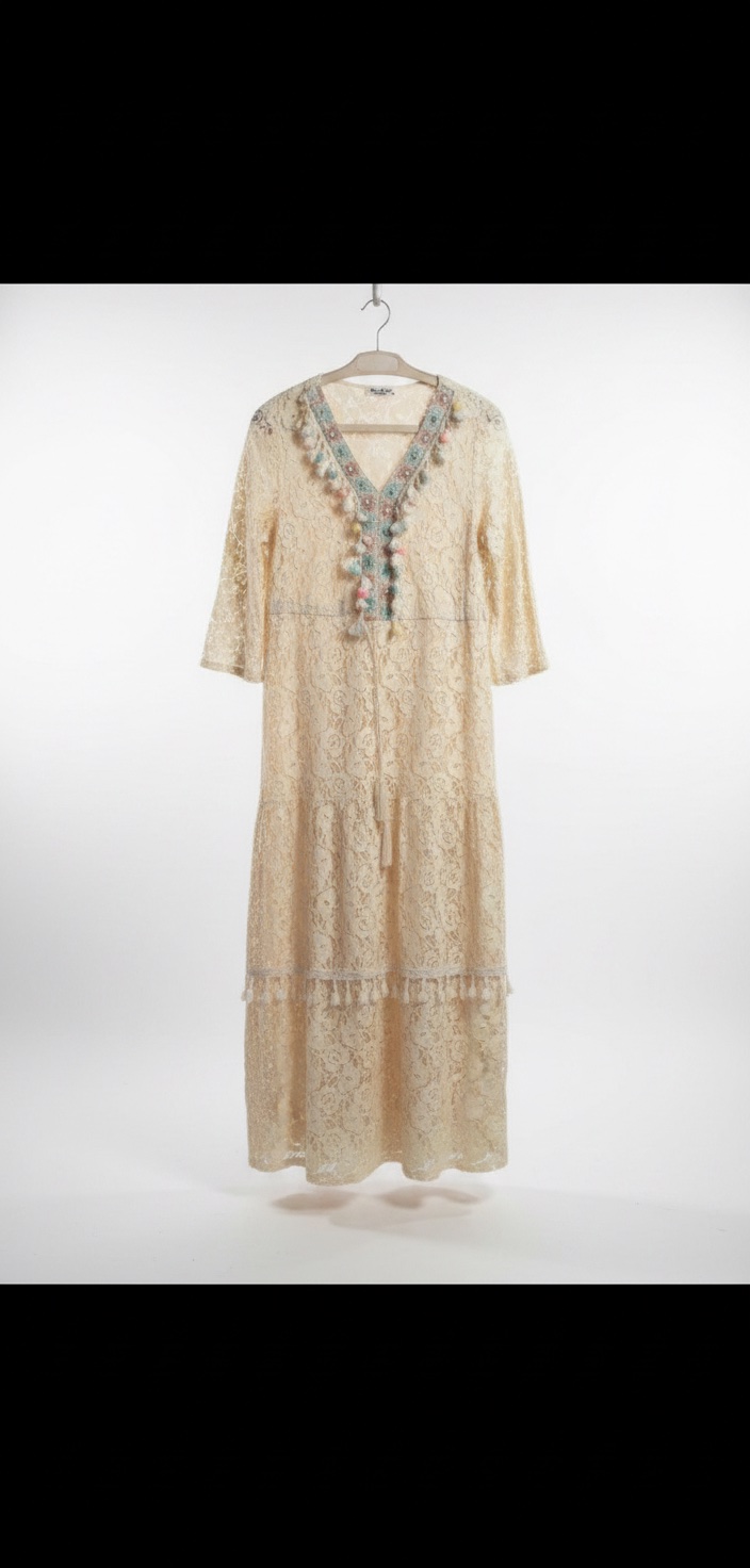 Robe longue taille s/m en beige neuve sans etiquette 