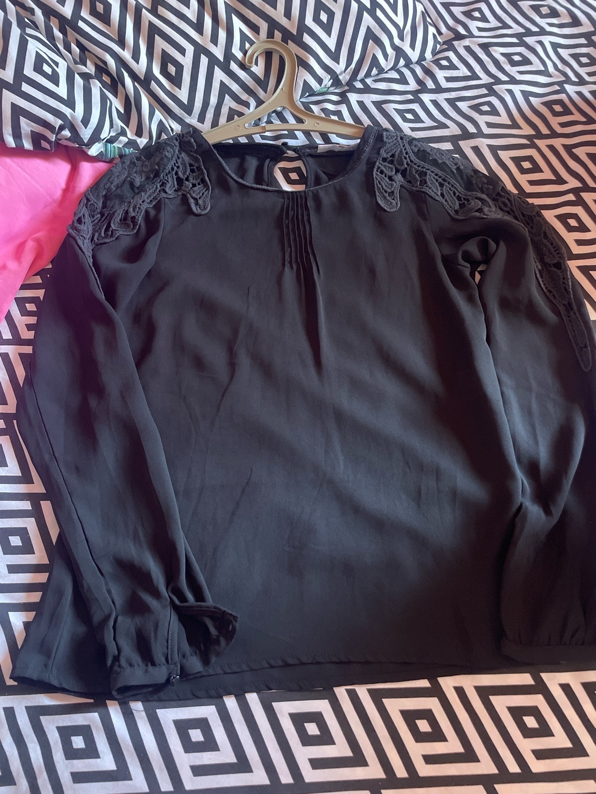  Chemise noir taille s