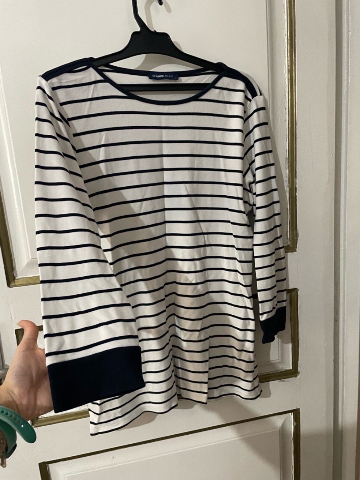 Pull en rayurre en coton taille L