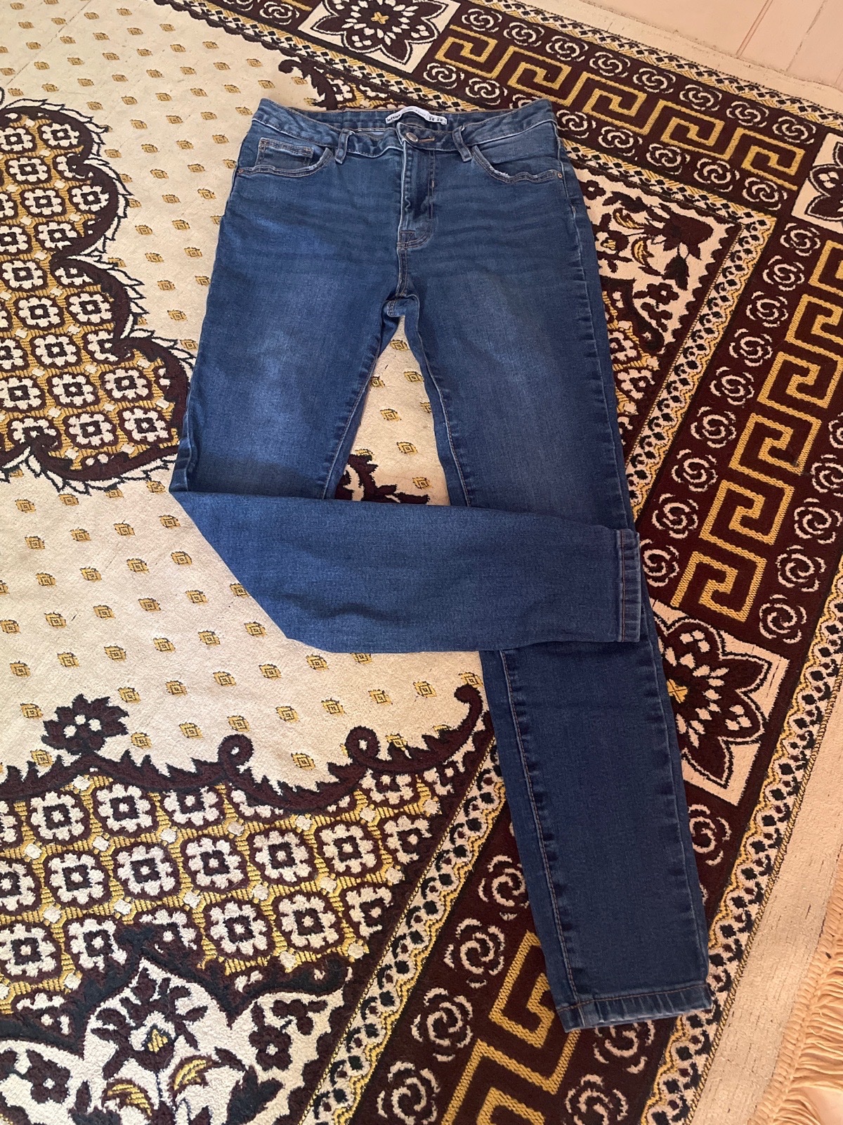 Pantalon Skinny de la marque Lefties, taille 36 