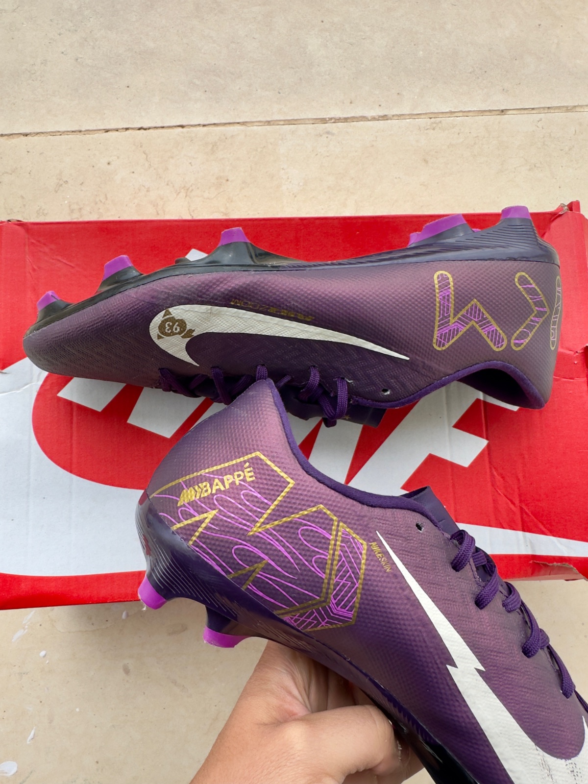 Crampons Nike Marcurial Vapor 16