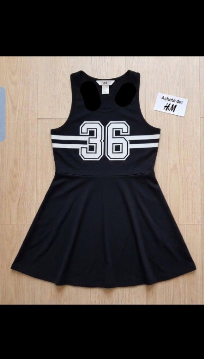 Robe noir de sport taille (S/M)