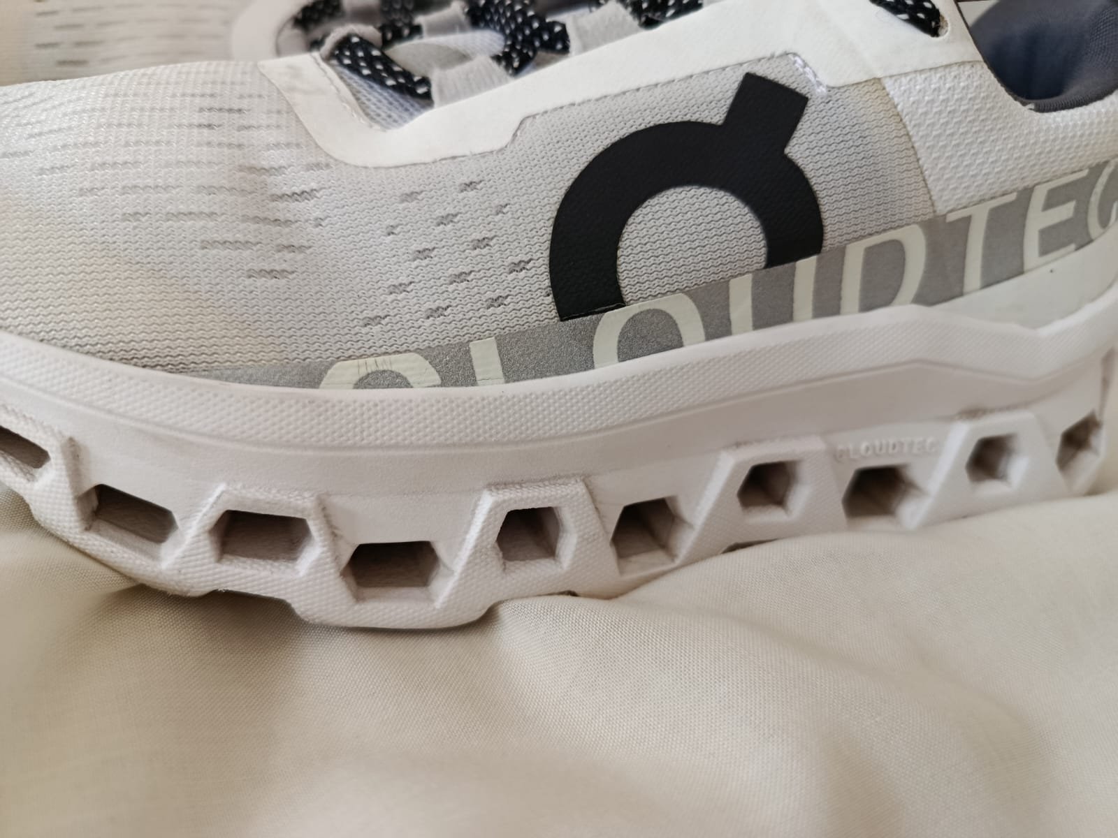 Baskets On CloudMonster l