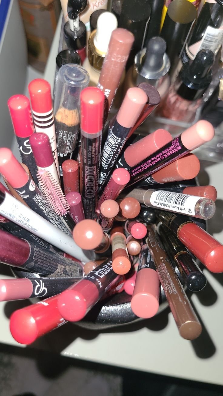 3 Lip liner mystérieux 