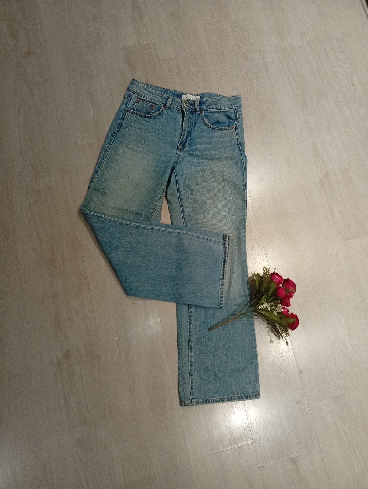 Jean stradivarius taille 38/40