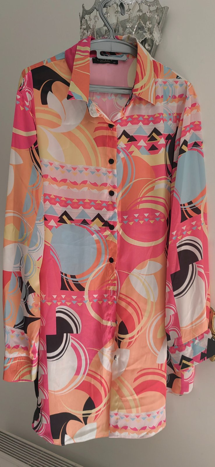 Chemise satin porté une seule fois