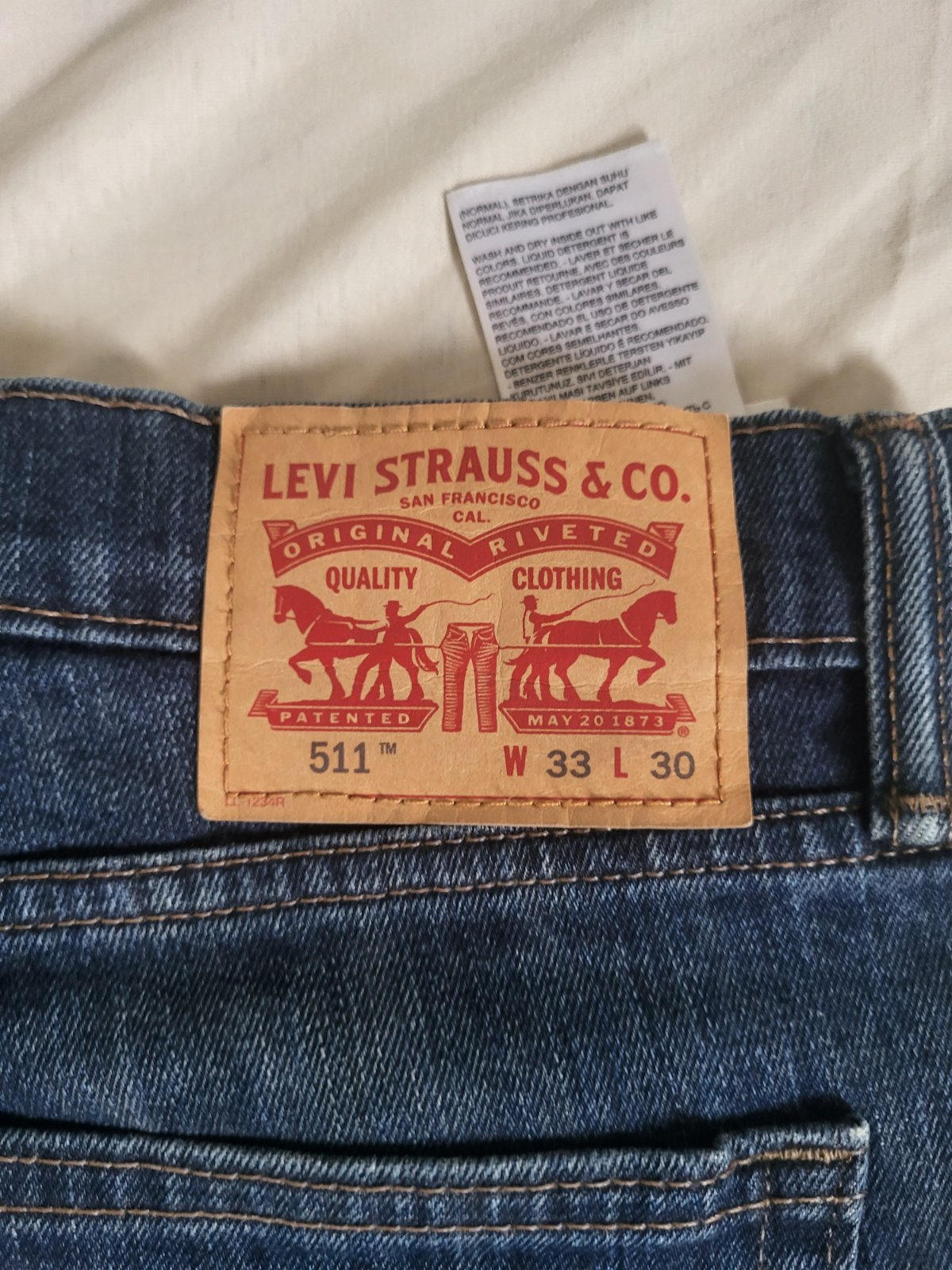 Jean levis