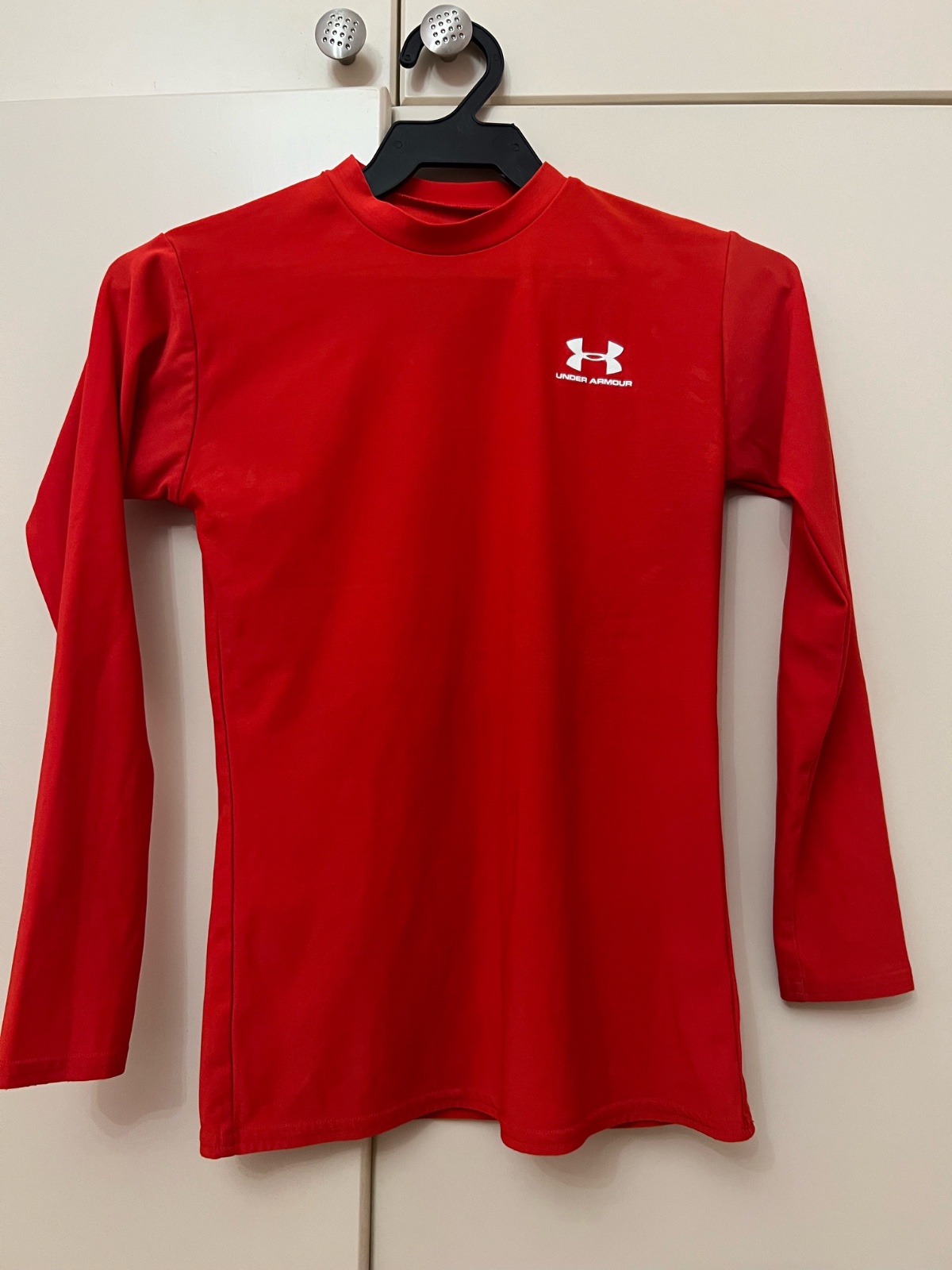 Pull Under Armour rouge femme