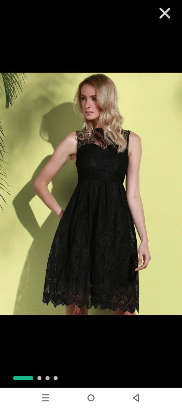 Robe courte dentelles 