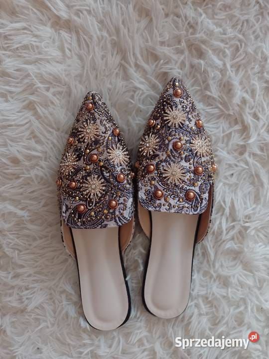 Mules 