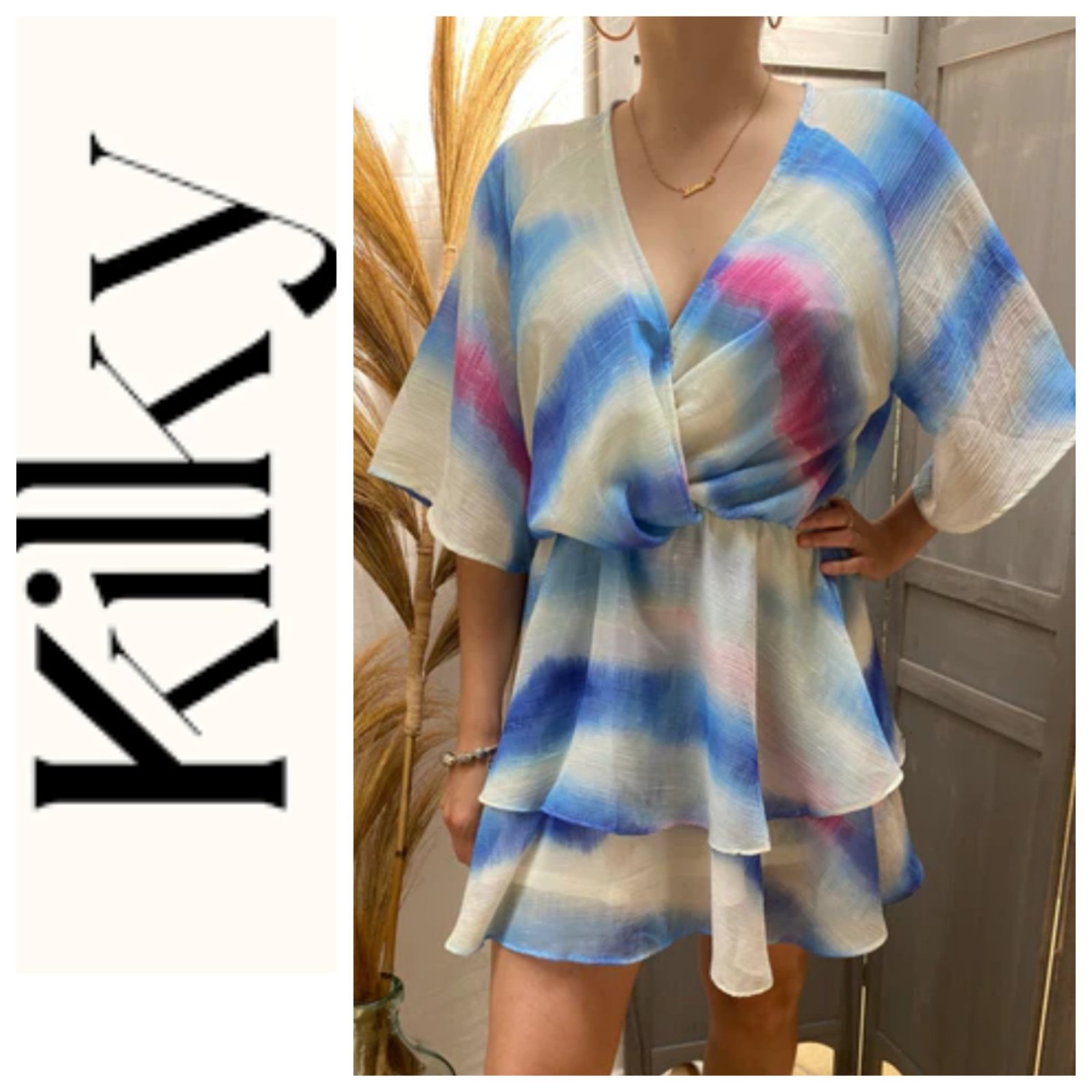 Une robe à fibres métallique de la marque KILLY