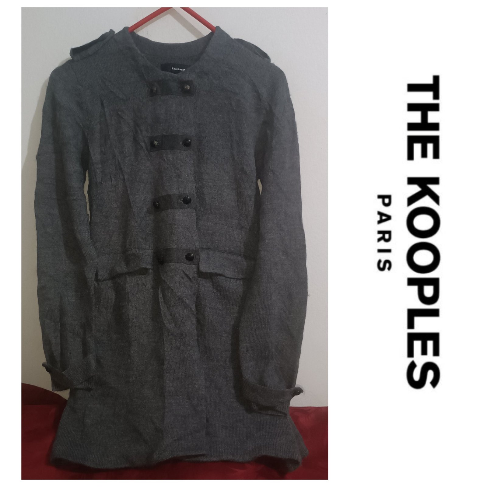 Une robe veste 💯 en laine de la marque THE KOOPLES 