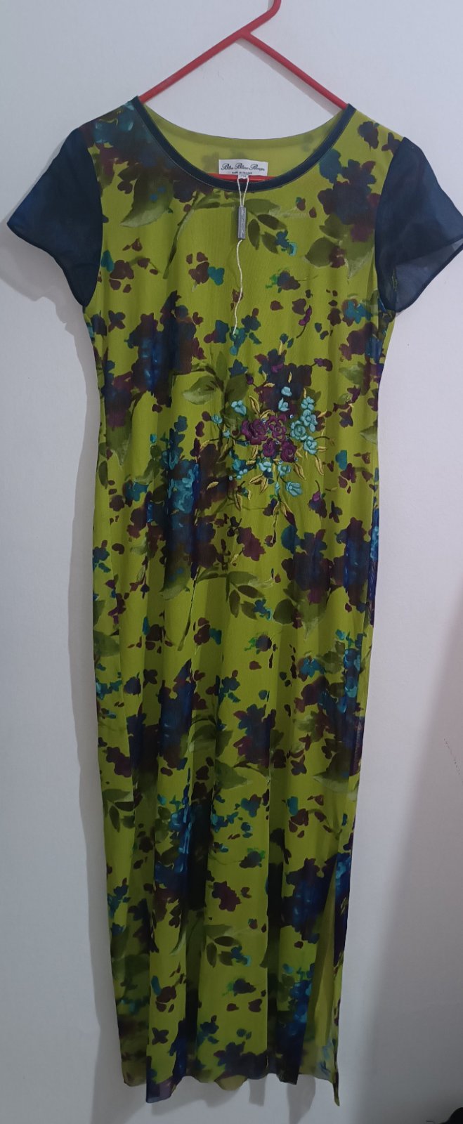 Une sublime robe maxi de la marque BLEU BLANC ROUGE 