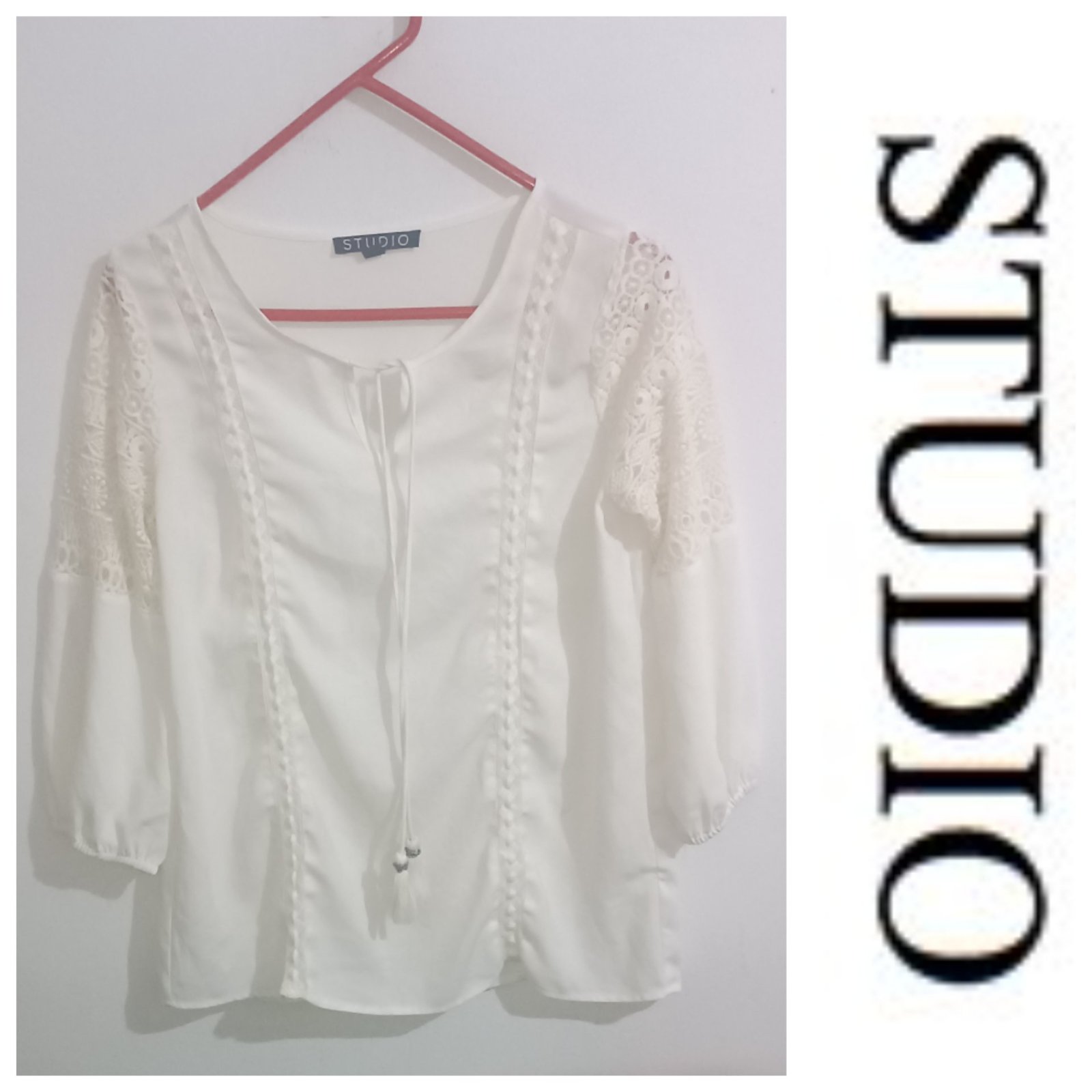 Une chemise avec des détails e' broderie anglaise de la marque STUDIO 