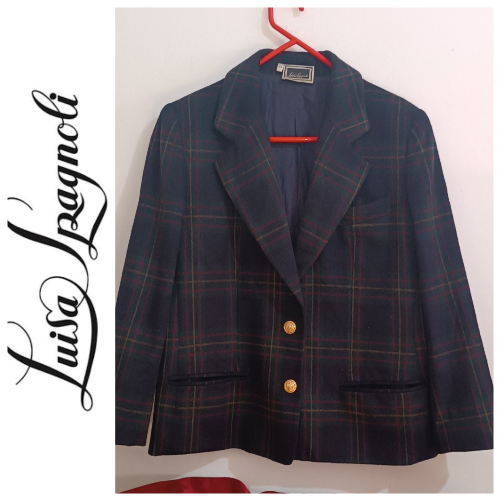 Une veste en laine AUTHENTIQUE de la marque LUISA SPAGNOLI 