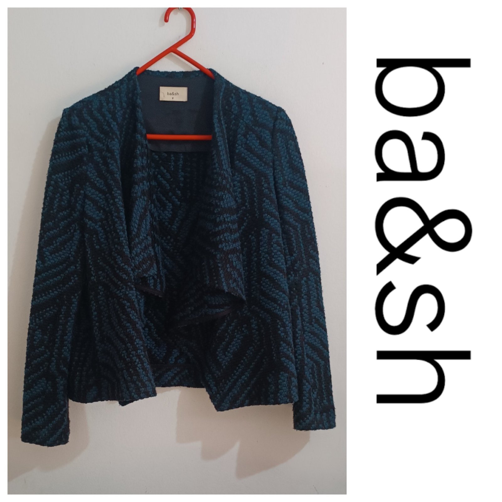 Une veste en tweed AUTHENTIQUE de la marque BA&SH
