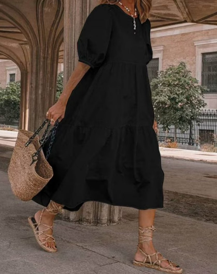 Une robe stylée ample à manches bouffantes à coupe splendide "PROMO "