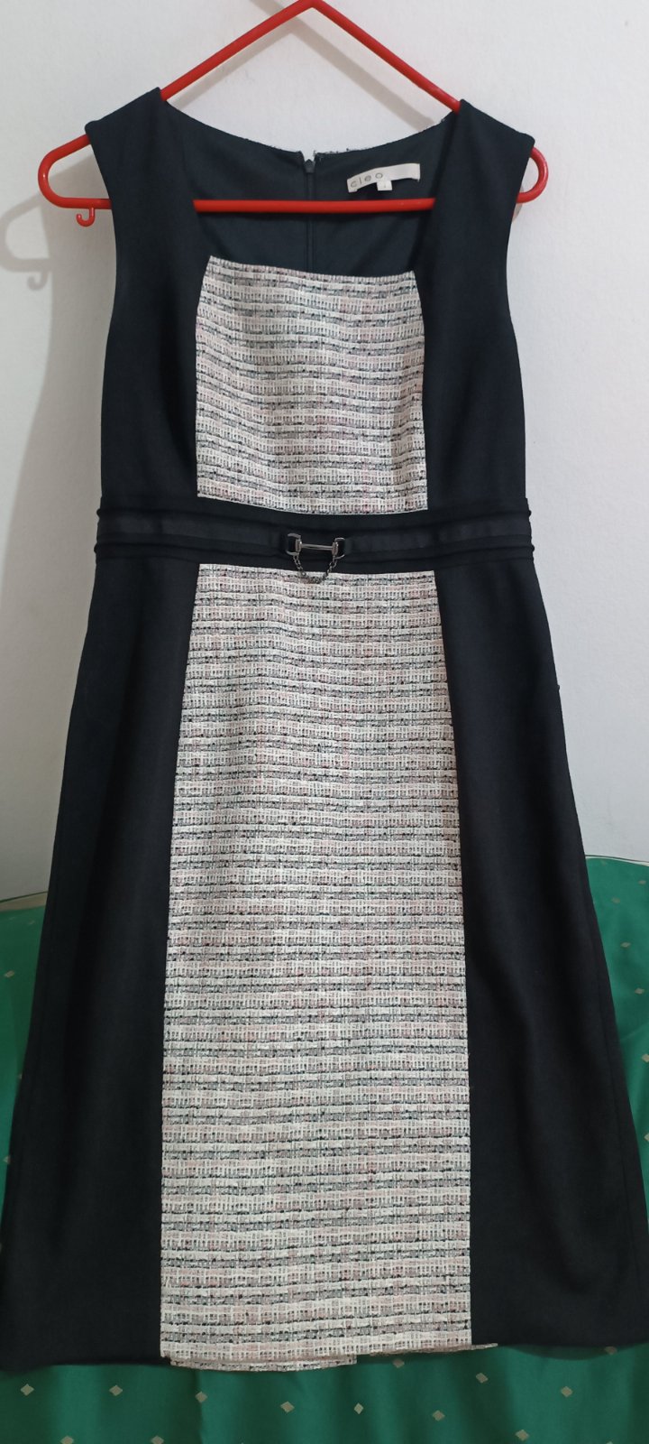Une robe hyper classe de la marque CLEO