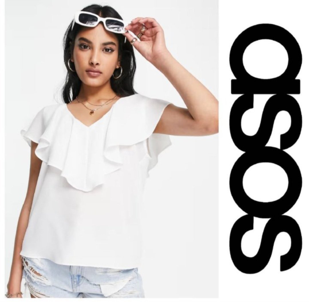 Une chemise de la marque ASOS 